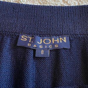 EUC St. John Knit Knee-Length Skirt in Navy